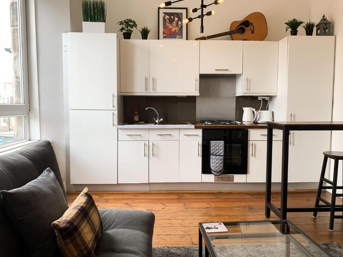 Artsy Modern 1Br Home In Abbeyhill Edinburgh Exteriér fotografie